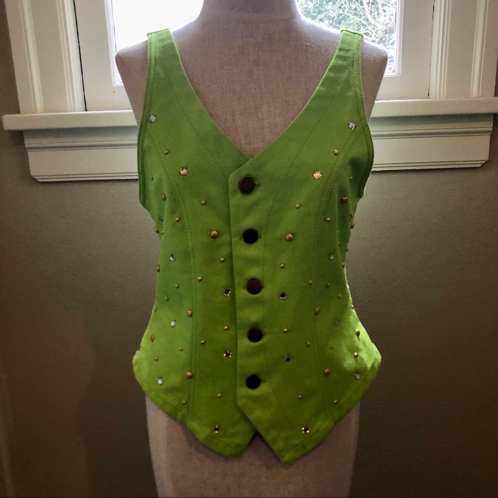 🔥VINTAGE STUDDED NEON GREEN DENIM TOP & HIGH WAISTED SHORTS MATCHING SET🔥 - Picture 6 of 9